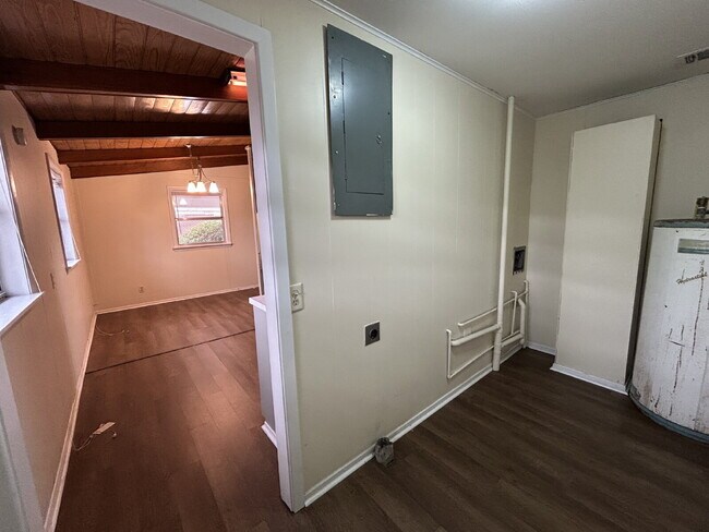 Foto del edificio - Home for Rent