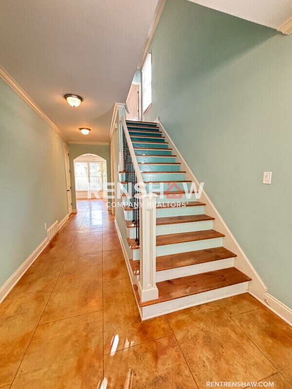 Foto del edificio - 2043 Peabody Ave