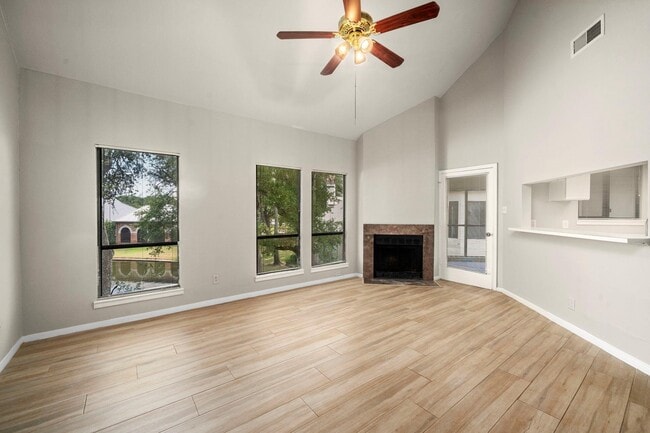 Building Photo - 4144 Greystone Way