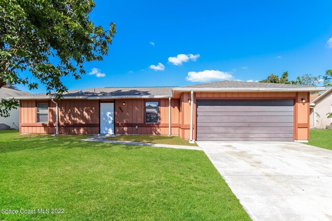 Foto del edificio - 647 Pampas St NW