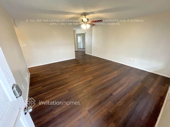 Foto del edificio - 8435 W Amelia Ave