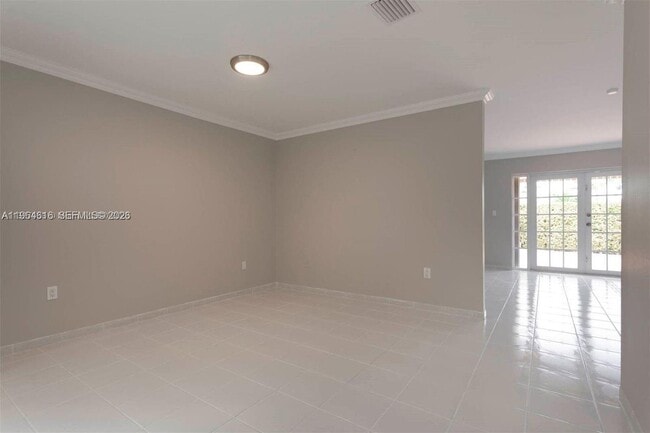 Foto del edificio - 6811 SW 105th Ct