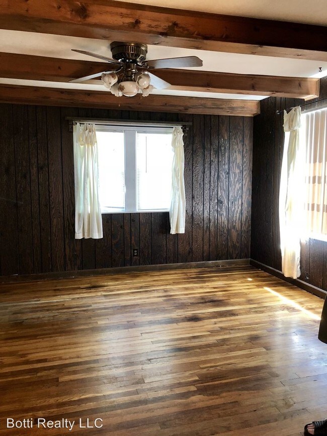 Building Photo - 3 br, 2 bath House - 3036 N. Church St