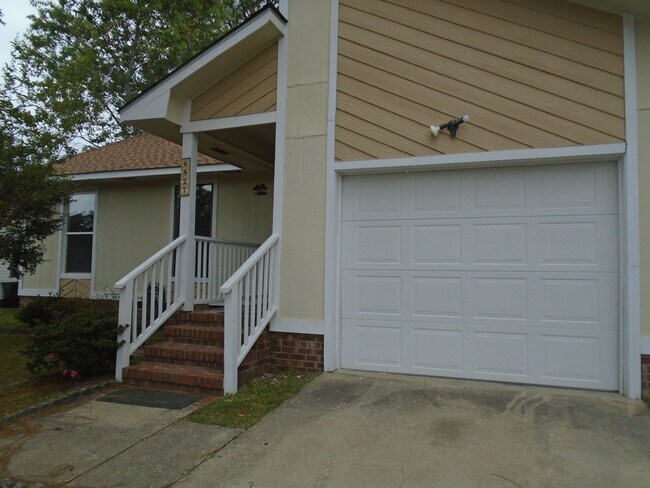 Foto del edificio - Renovated 3BD/2BA Single Family Home Avail...