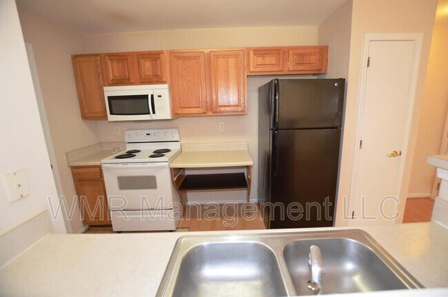 Foto del edificio - 9849 Campus Walk Ln