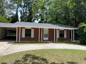 Building Photo - 2307 Alder Dr