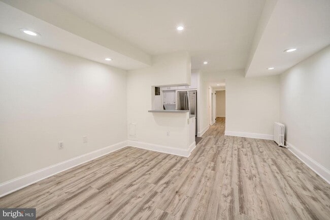 Building Photo - 1211 29th St NW