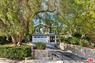 Building Photo - 4045 Davana Rd