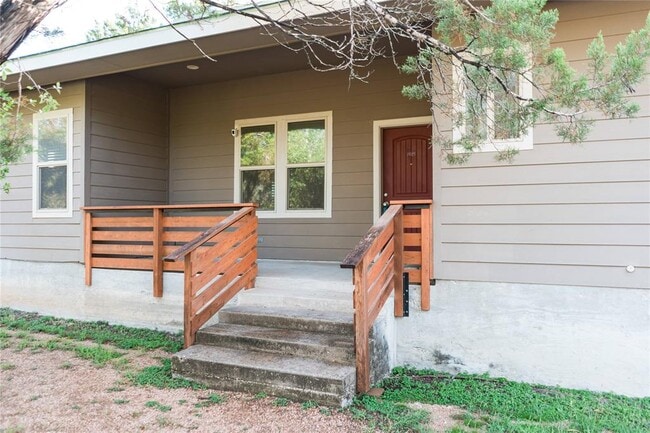 Building Photo - 8750 Scarlet Cir