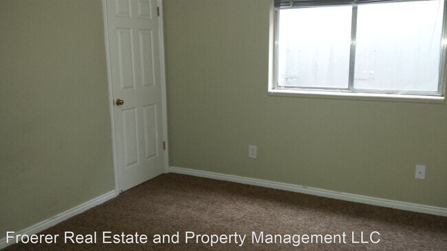 Building Photo - 2 br, 1 bath House - 2983 Taylor Avenue #2