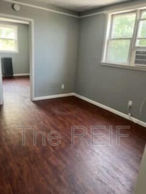 Primary Photo - 1025 N Washington Ave