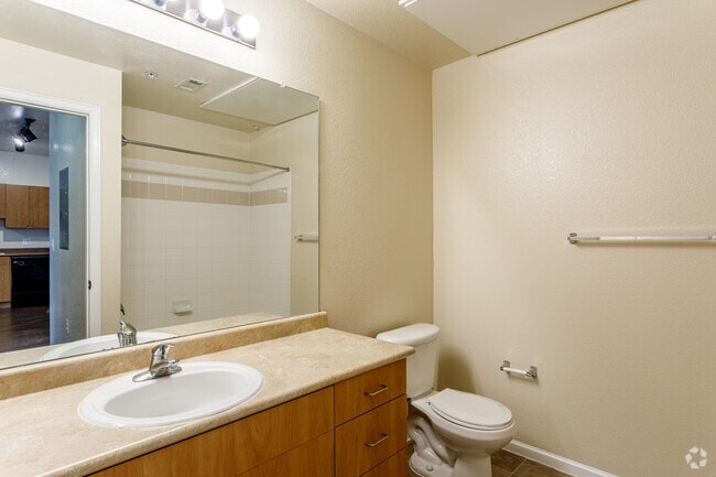 2BR, 2BA - The Brilliant - Diamond at Prospect