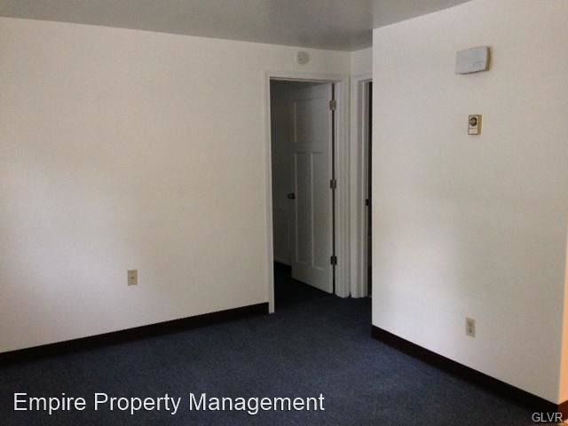 Foto del edificio - 715 E 7th St