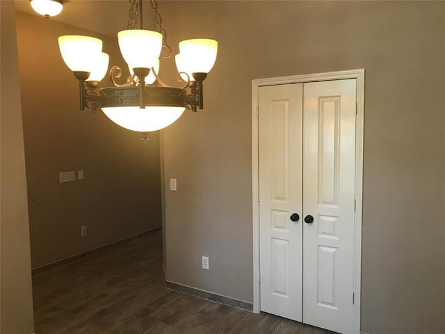 Building Photo - 164 S Holly Laurel Cir