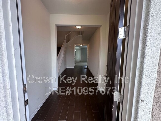 Building Photo - 4008 Rosalina Dr