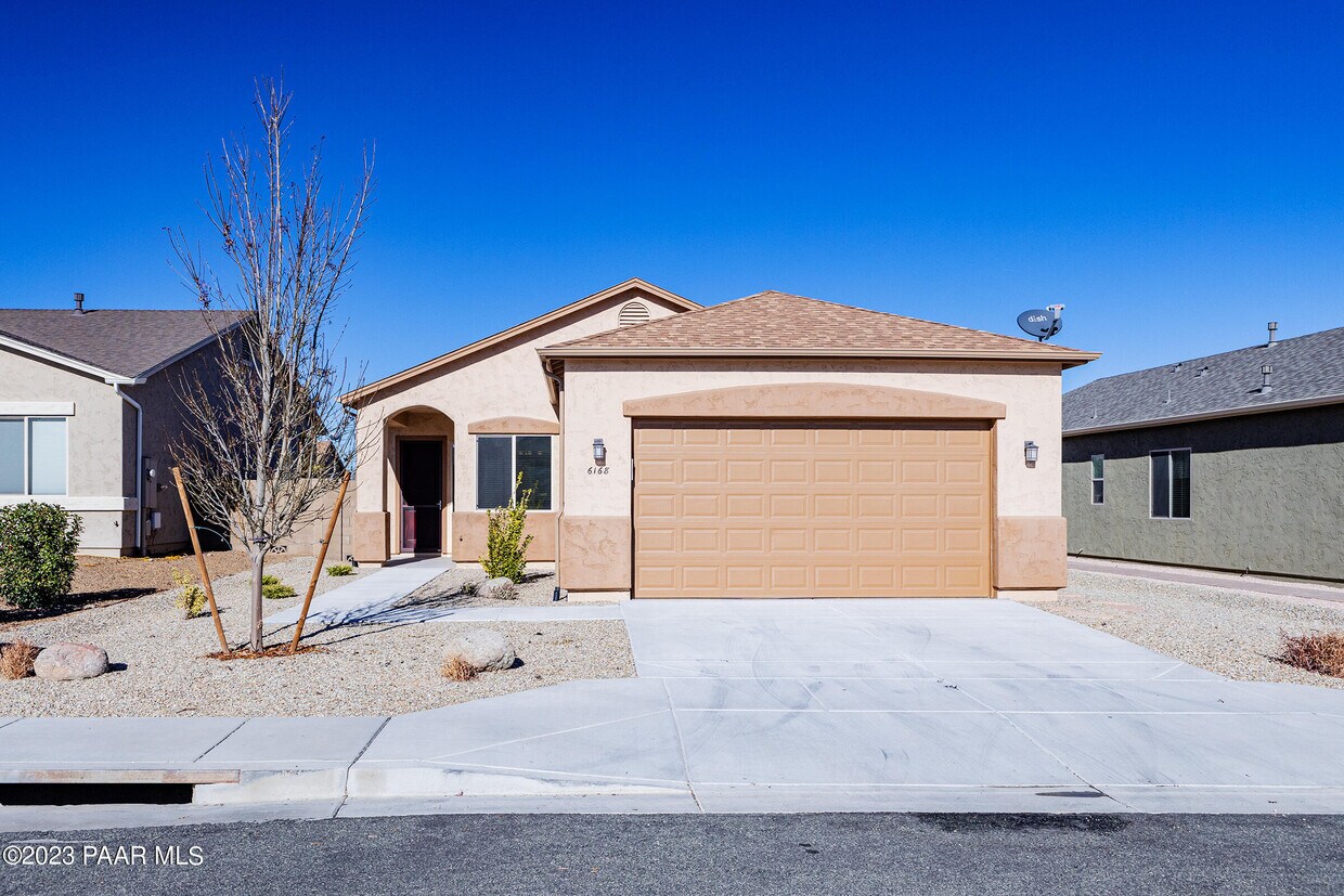 6168 Livingston Loop, Prescott Valley, AZ 86314 House Rental in