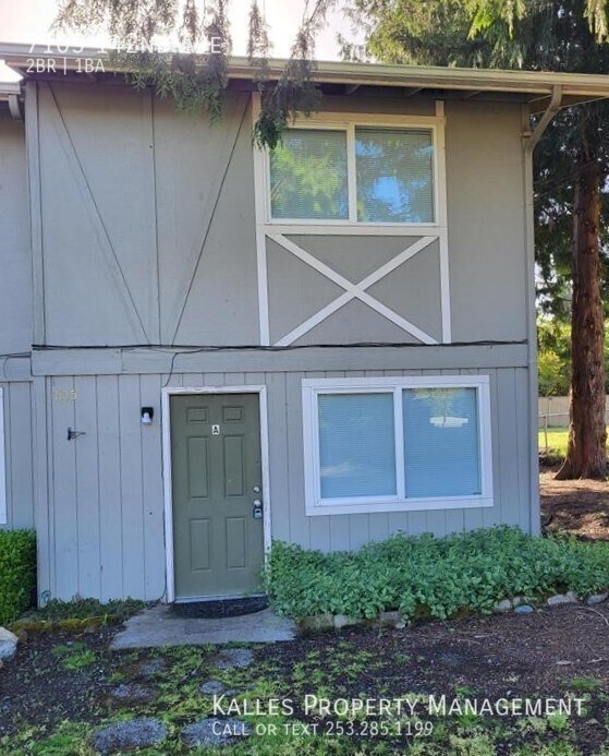 Foto principal - Cute 2 bed 1 bath Tri-Plex in Sumner