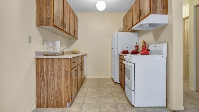 Interior Photo - Cedarcrest Manor