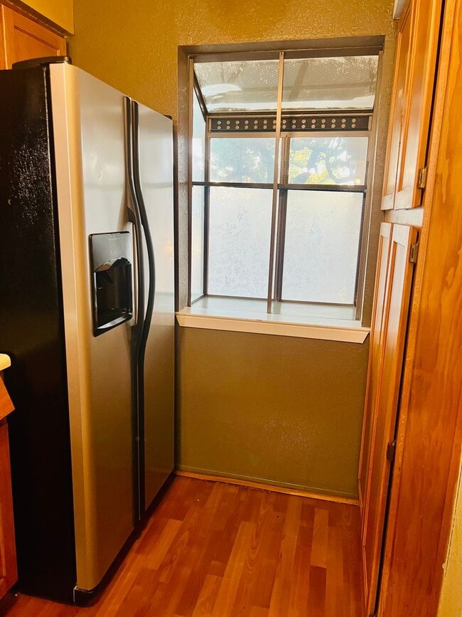 Foto del edificio - South Congress Condo Close to Downtown and HEB