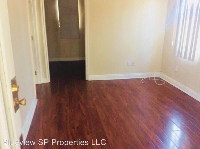 Foto del edificio - 750-758 W 9th St