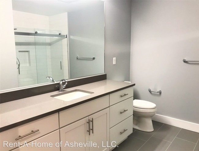 Building Photo - 2 br, 2 bath Apartment - 45 Asheland Ave #700