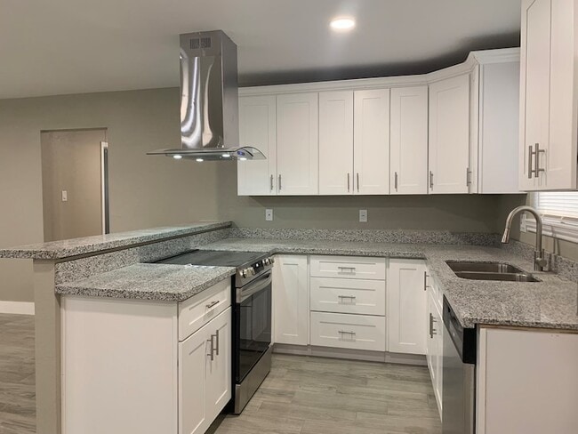 Building Photo - 231 Acker St