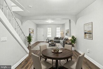 Building Photo - 130 Liberty St