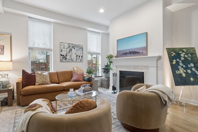 Foto del edificio - 1667 N Bissell St