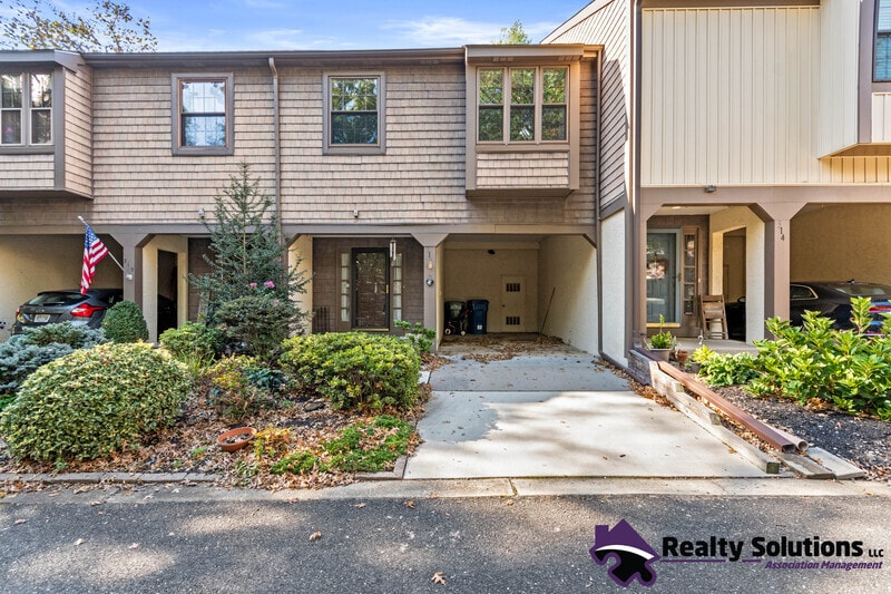 313 Kings Croft Dr, Cherry Hill, NJ 08034 House Rental in Cherry Hill