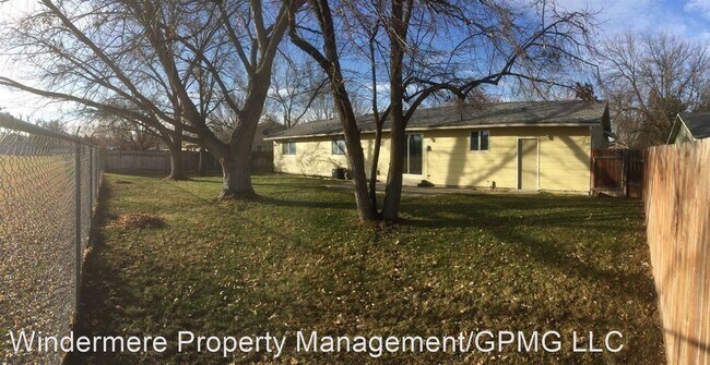 Building Photo - 3 br, 2 bath House - 3556 S. Law Ave