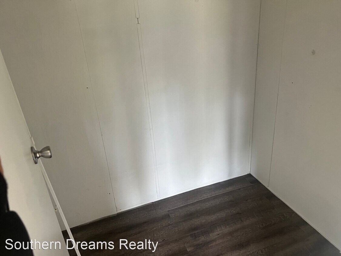 Primary Photo - 3 br, 2 bath House - 311 Neely Wingard