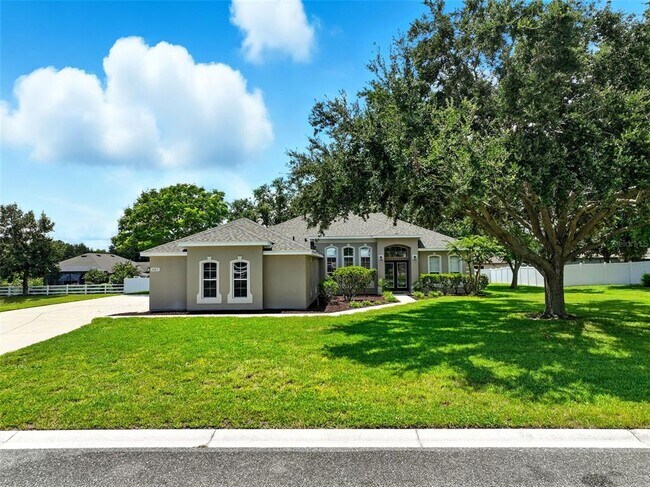 Foto del edificio - 36815 Queen Bee Ln