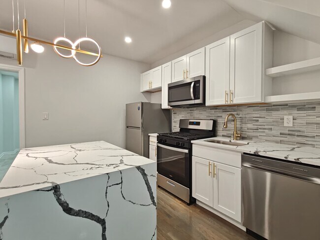 Foto del edificio - 5721 Broomall St