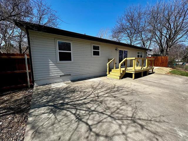 Foto del edificio - 738 Huddleston Dr