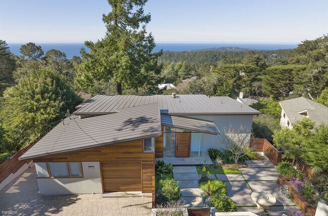 Building Photo - 3 br, 3 bath House - 3843 San Mateo