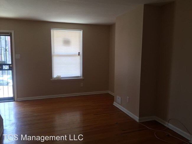 Building Photo - 2 br, 1 bath House - 5009 Funston Street