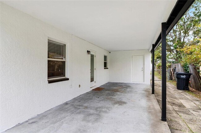 Building Photo - 3132 56th Ave N