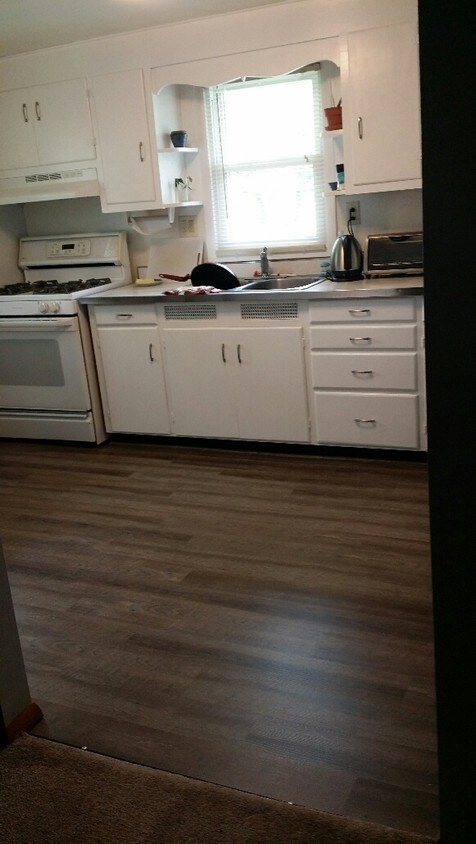 Foto principal - 420 41st W St