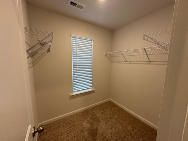 Building Photo - 1422 Bella Grace Ct