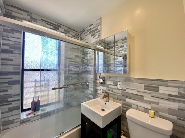 Foto del edificio - 200 West 106th Street