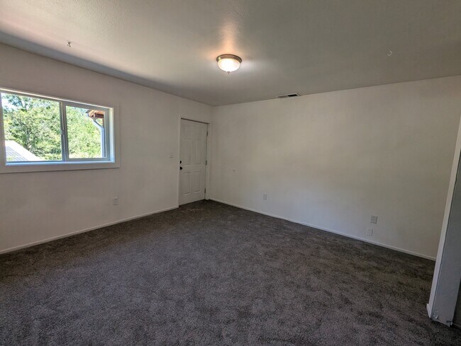Foto del edificio - 14301 Mill Ct