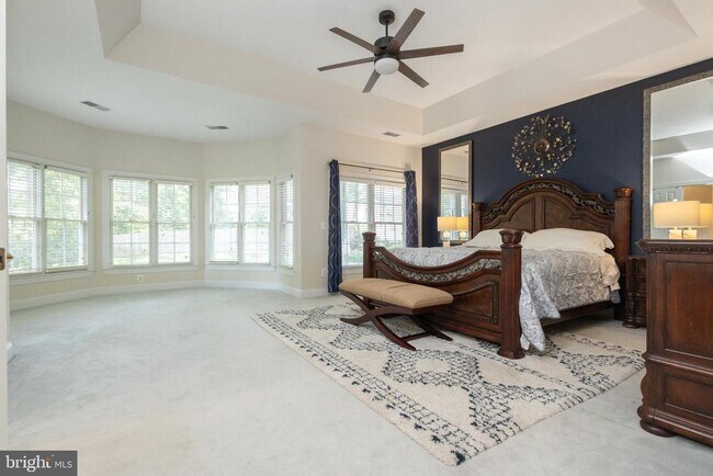 Foto del edificio - 11629 Forest Hill Ct