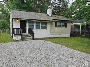 Building Photo - 1608 Craven St