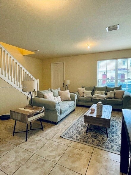 Foto del edificio - 9446 SW 170th Passage