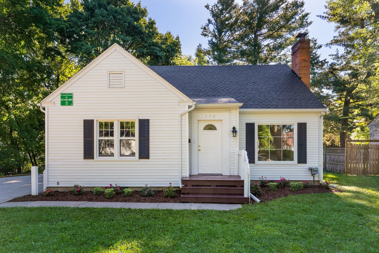 Photo - 172 Spartan Ave (East Lansing, MI)