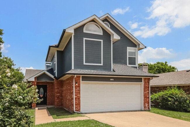 Foto del edificio - 5360 Waterford Dr