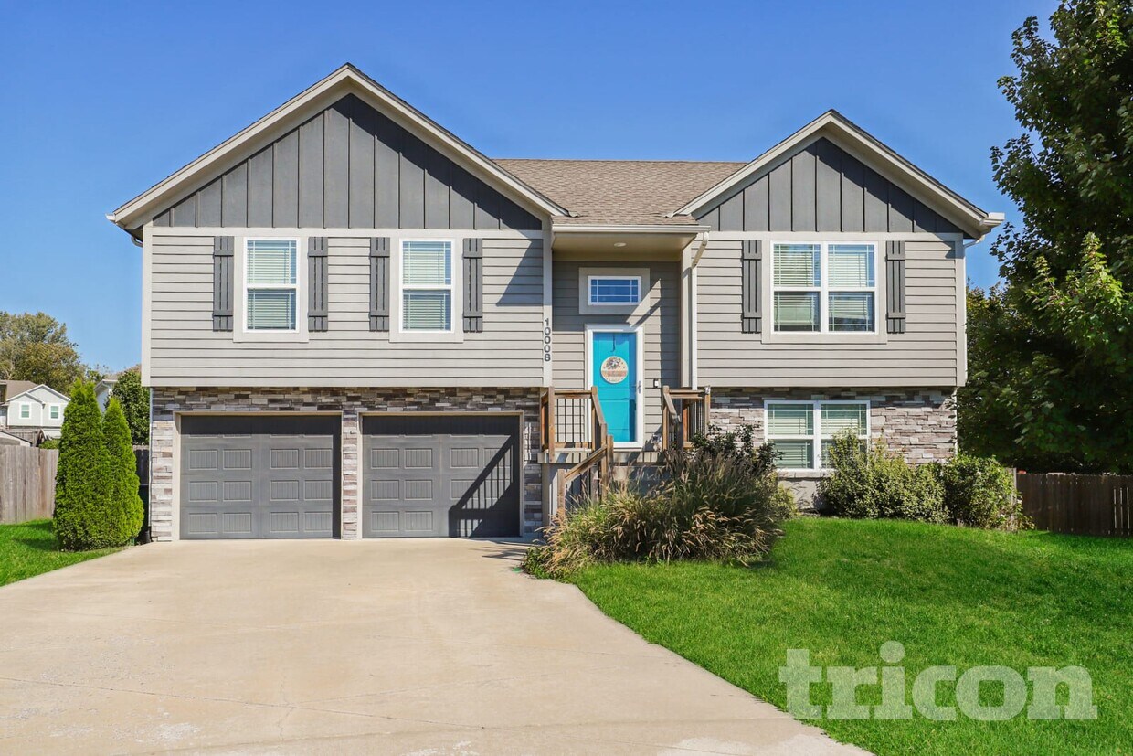 Foto principal - 10008 E 212th St