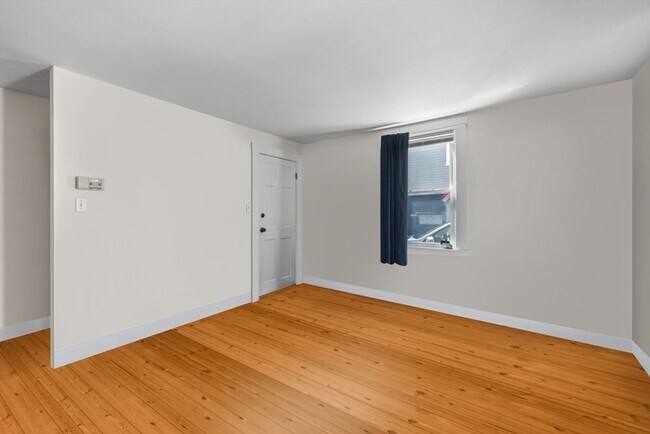Foto del edificio - 9 Hodges Ct