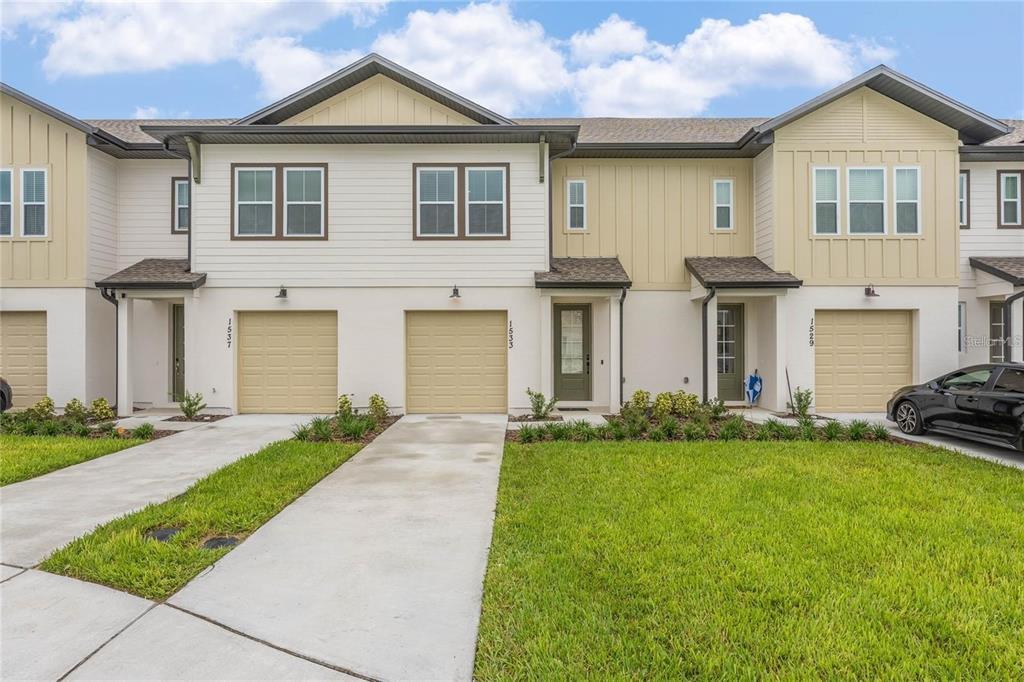 Foto principal - 1533 Discovery St