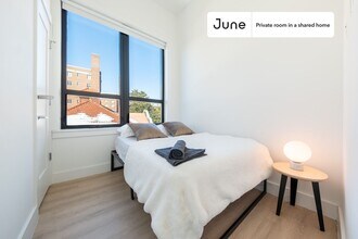 Building Photo - Room in Shared 4 bed/2 bath home